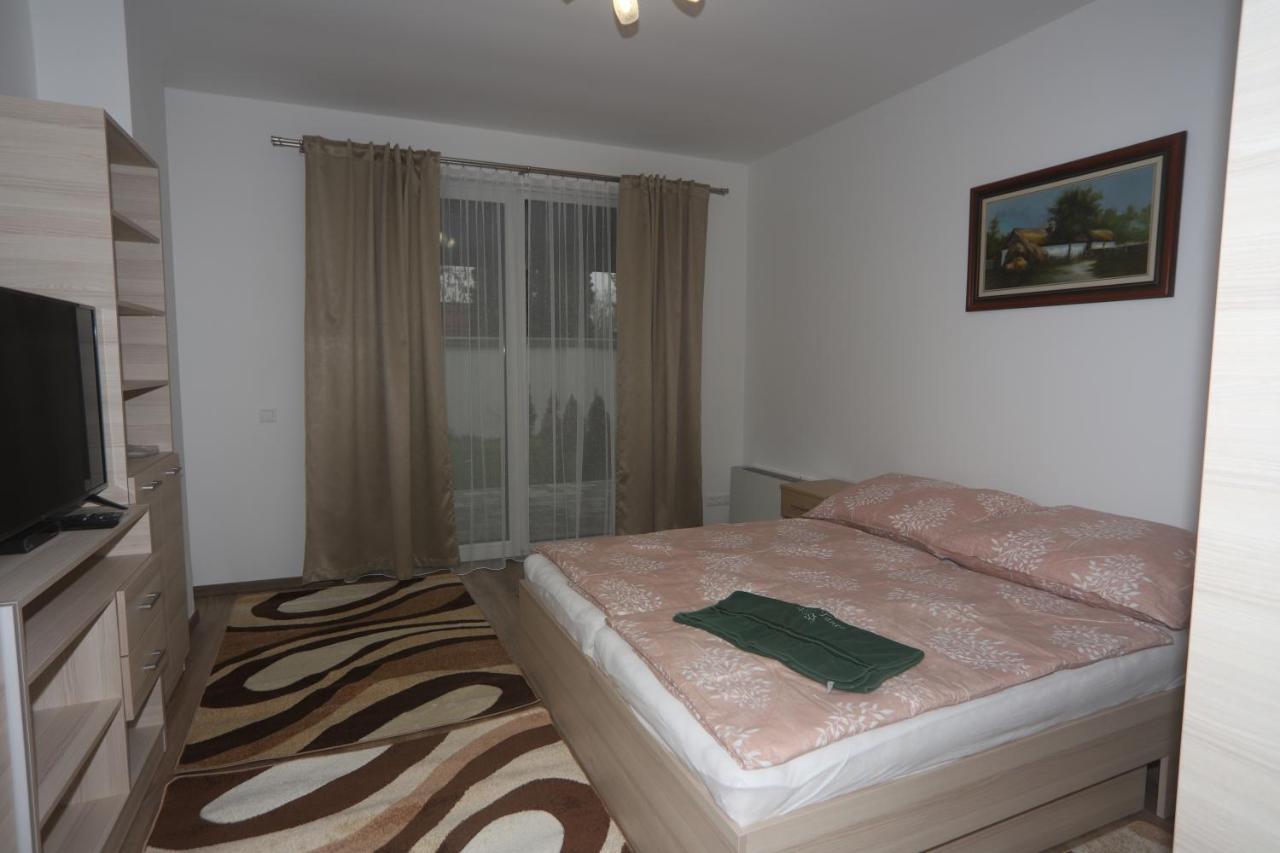 Adam Guesthouse I. Кечкемет Экстерьер фото